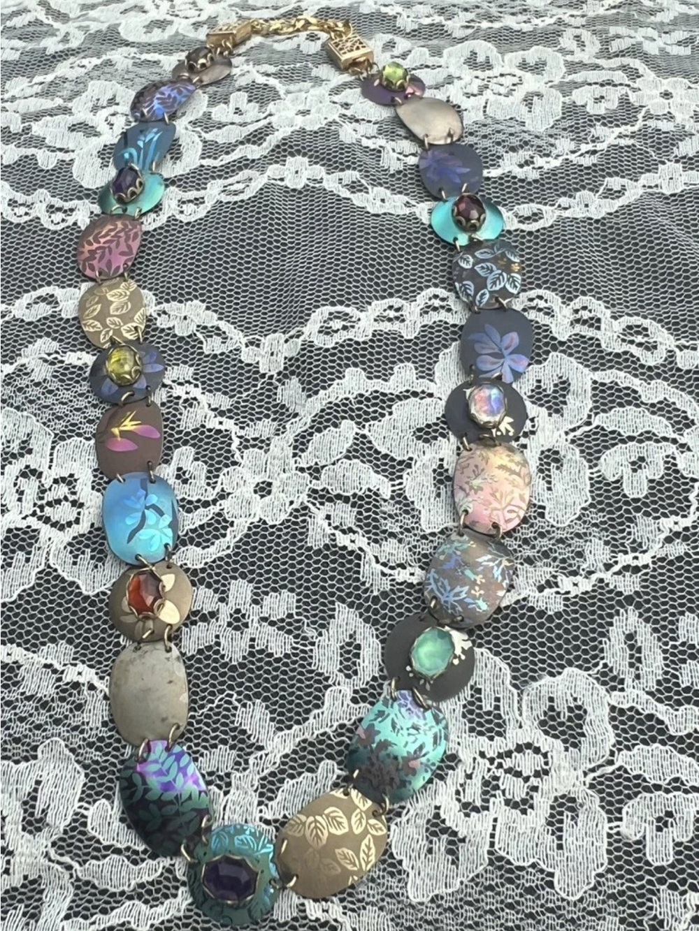Rare Vintage Holly Yashi Retired Niobium & MultiColor Gemstone Disc Necklace